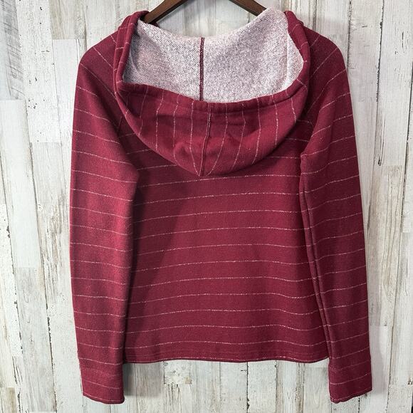 NWOT Billabong Hoodie Pullover Sweatshirt Small Burgundy Beige Stripe Fleece - Picture 2 of 9